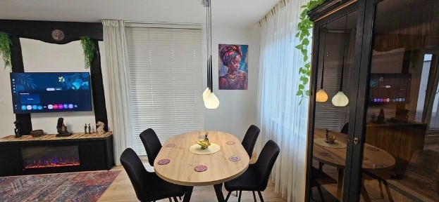 Wynajmę mieszkanie 89 m2 | 4 pokoje | taras 70 m2 z pergolą, loggia 9 m2 | dwie łazienki | garaż | Projektant