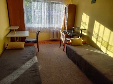 Mieszkanie dwupokojowe na ul. Cichej, dwa duże pokoje dla- studentów/ uczniów