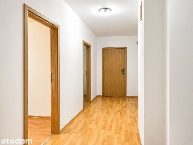 Dom wolnostojący - na pograniczu Dąbrówki i Ursynowa