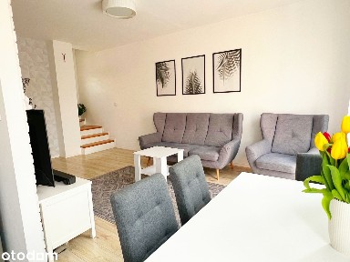 Skrajny segment 106 m² | Ogród | Poddasze 33 m² | 2 miejsca | PKP 900m