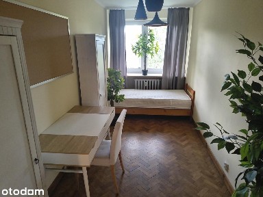 Bezpośrednio/ 4 pokoje/ w centrum i blisko Uczelni