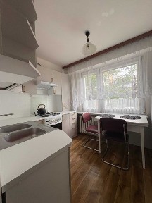 Sprzedam mieszkanie 61m2, 3-pokojowe z oddzielną kuchnią i balkonem (parter) - Dziesięciny, ul. Zagórna 21
