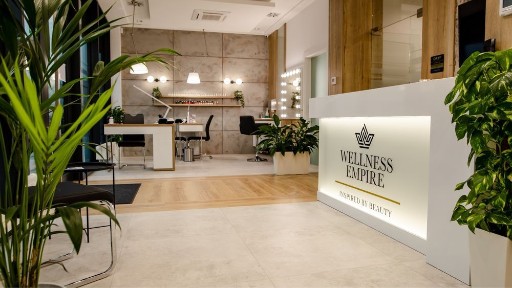 Współpraca / Wynajem stanowisk manicure i pedicure