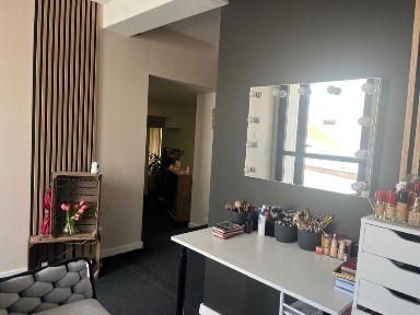Lokal handlowo-usługowy 130m2, ścisłe centrum łasku