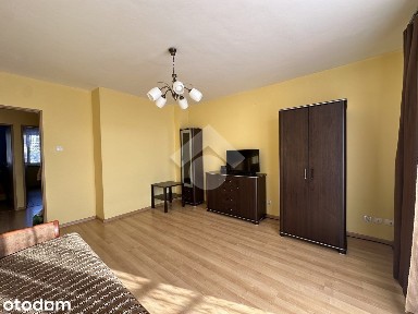 2 pokoje, osobna kuchnia, obszerny balkon, winda, MPEC, blisko tramwaj
