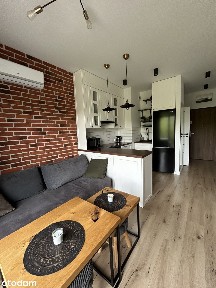 2 pok z garderobą | klimatyzacja | Rakowicka | od 1 września