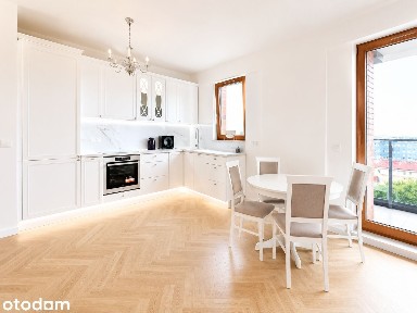 WZUW | 43 m² | Metro Wierzbno | Garaż w cenie | Loggia |