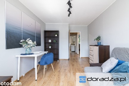 ul.Popowicka / 3 osobne pokoje + kuchnia / 55m2 /balkon/ Dla studentów