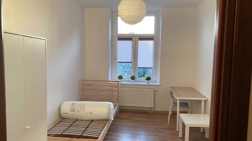 Pokoje w centrum miasta/ Rooms in the city center