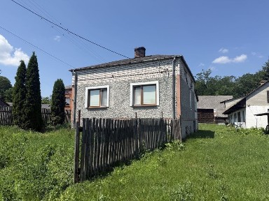 Dom jednorodzinny z dużą działką