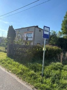 Sprzedam dom w malowniczej okolicy Ostrowca Świętokrzyskiego, na Kurzaczach - 7 km od miasta.