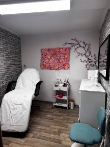 Odstąpię salon fryzjersko-kosmetyczny - gotowy do pracy | świetna lokalizacja