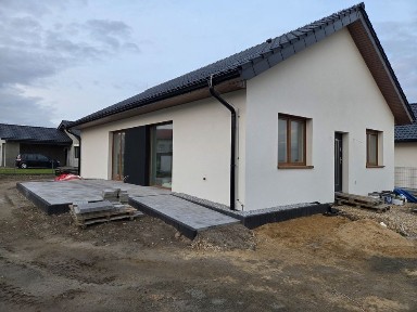 Nowoczesny dom 103 m² - budowa na działce Klienta