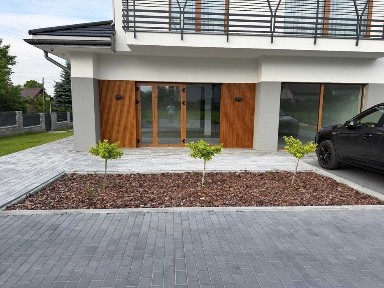 Lokal usługowy 160m2 w bardzo dobrej lokalizacji