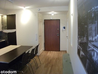 Grzybowska 3, luksus w Centrum, 66 m²