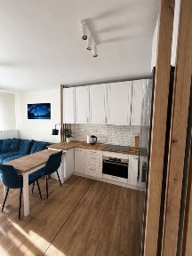 3 pok | bez prowizji | klimatyzacja | Internet, tv | 2 x parking | Bagry