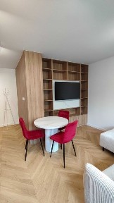 REZERWACJA, Nowoczesne mieszkanie 34 m2, parter, Wieluń centrum, ul. Targowa