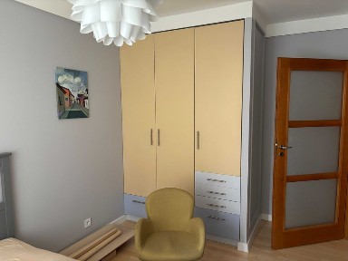 3 pokojowe mieszkanie z komórką lokatorską i garażem
