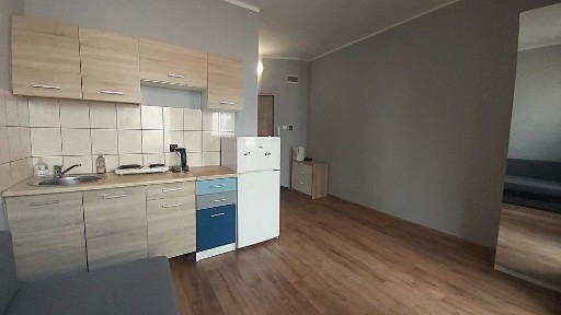 Katowice, Francuska/Wojewódzka, kawalerka 1250zł + media