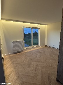 Narożne 3 pokoje, ostatnie piętro, gotowe do zamieszkania