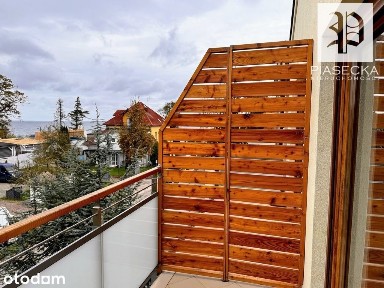 Apartament dwupoziomowy z balkonem i widokiem