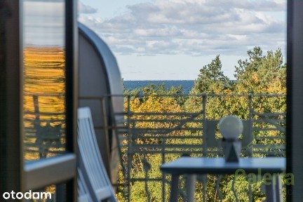 Apartament z tarasem z widokiem na morze.