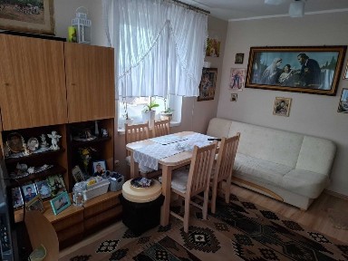 2 pokoje sprzedam 39 m2
