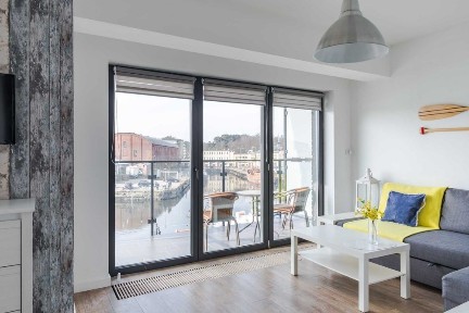 OFERTA DLA FIRM ! Ustka, 11 apartamentów Bulwar Portowy od 3200 zł/m-c od 01.09.2026