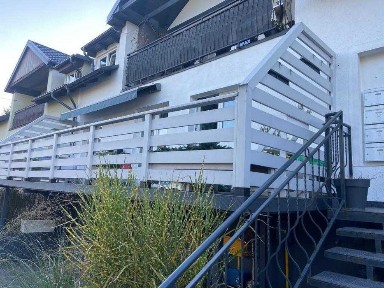 Mieszkanie BEZCZYNSZOWE do wynajęcia z kominkiem, garażem, werandą 54m/2