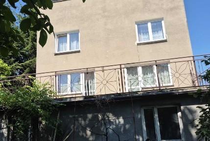 Dom 3 poziomy z dużym tarasem około 400 m2 od Galerii Wołomin