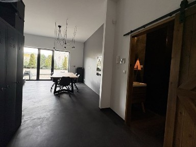 Do wynajęcie loftowe, klimatyzowane biuro o pow. 35 mkw w CUBE na Osiedlu Bażantowo w Katowicach