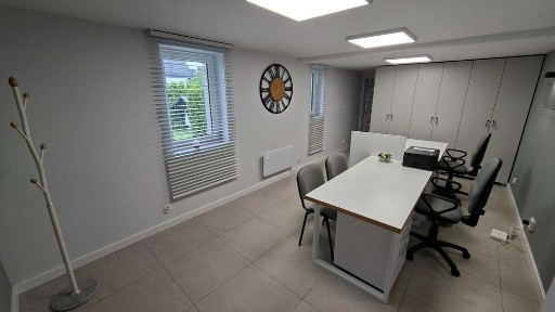 Lokale do wynajęcia - 26 m2 i 35m2 - Filipów - centrum - parter