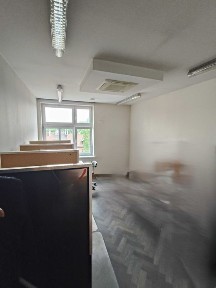 Wyjątkowe mieszkanie w odrestaurowanej modernistycznej kamienicy przy Alejach Słowackiego