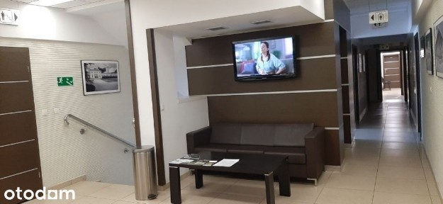 lokal użytkowy, gabinet przy Rynku, winda