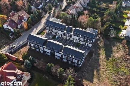 Środkowy segment z dużym tarasem