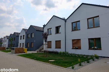 KLUCZE DO ODBIORU! MIESZKANIE JAK DOM. OGRÓD, 2 MP, SALON+KUCHNIA 40M2