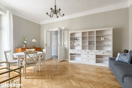 Stylowe mieszkanie w kamienicy w Śródmieściu