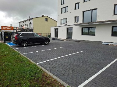 Nowy lokal Handlowo - Usługowo - Gastronomiczny 100m2 + własny parking