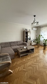 Wolnostojący dom z garażem, piwnicą, przestronną werandą i ogrodem