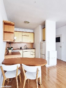 Odświeżone 2-pok * 40 m2 * ul. Powstańców * blisko Las Rembertowski