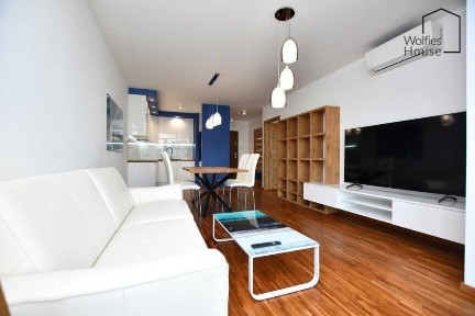 Riva Verona | Klimatyzacja | Balkon | ENG
