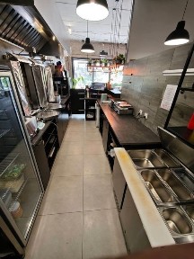 Odstąpię lokal gastronomiczny Kebab