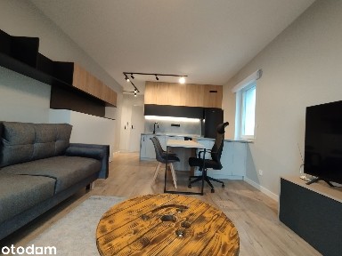 Modern Studio Apartment 32 m² in Diasfera - Next to Galeria Łódzka