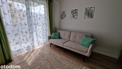 Komfortowe mieszkanie z balkonem na 1 piętrze z windą.