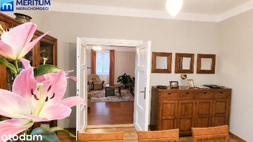 Piękna Działka. Przestronny Dom ok.200m2.