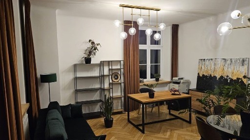 Lokal biurowy na wynajem kancelaria gabinet wyposażony odnowiony niskie opłaty ścisłe centrum Warszawy ul. Kopernika 30m² FV23%