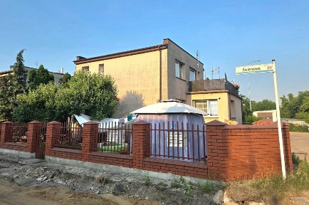 Dom jednorodzinny w spokojnej okolicy