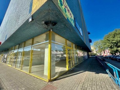 Lokal usługowo-handlowy 467 m² na parterze - witryny od ulicy, świetna ekspozycja