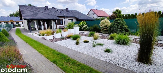Dom 4 pokoje wyposażony ogród, garaż, ogród zimowy, pompa,fotowoltaika