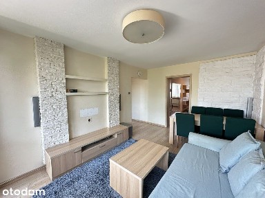 3 pokoje 59 m², blok z windą i garażem, 5. piętro